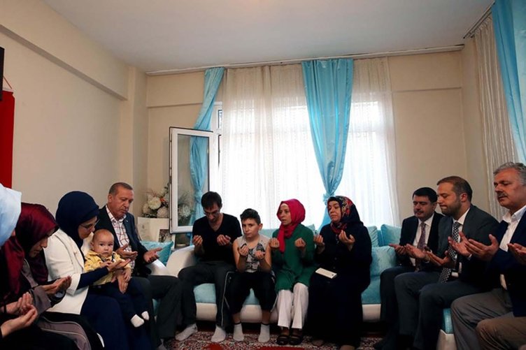 Cumhurbaşkanı Erdoğan'ın görevdeki üçüncü yılı