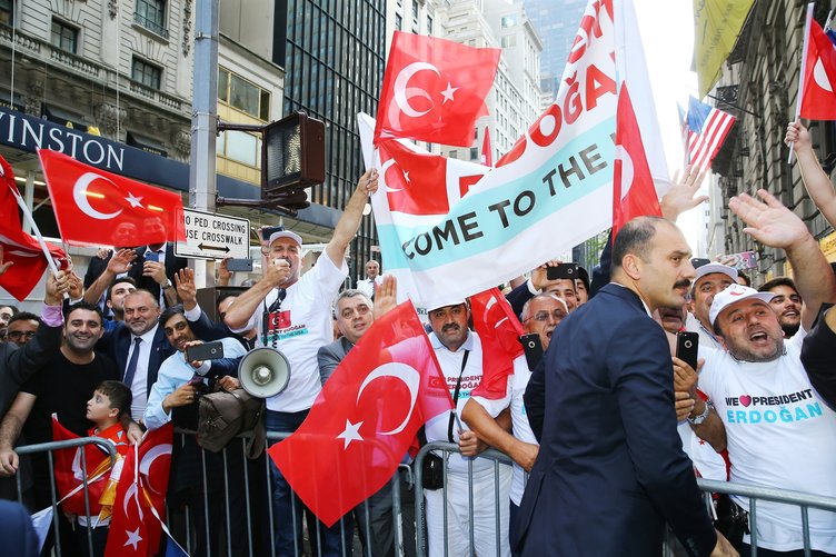 ABD'de Cumhurbaşkanı Erdoğan'a sevgi seli!