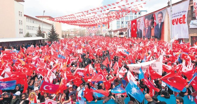 Kıskanıyorlar