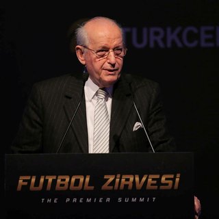 Şenes Erzik: Beşiktaş'ın seyircisiz oynama ihtimali...