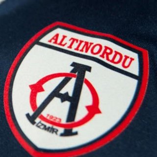 Altınordu kadrosu daha da gençleşti