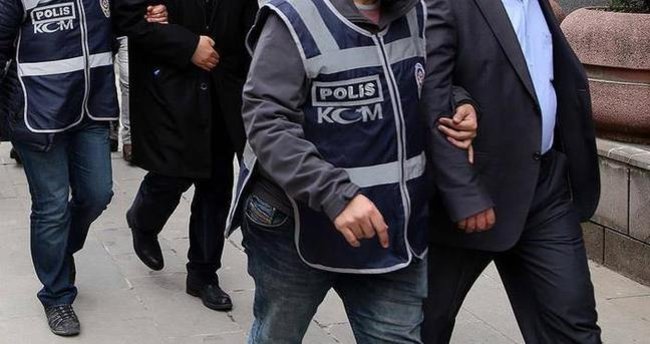 Van'da FETÖ'nün mahrem imamlarına operasyon!