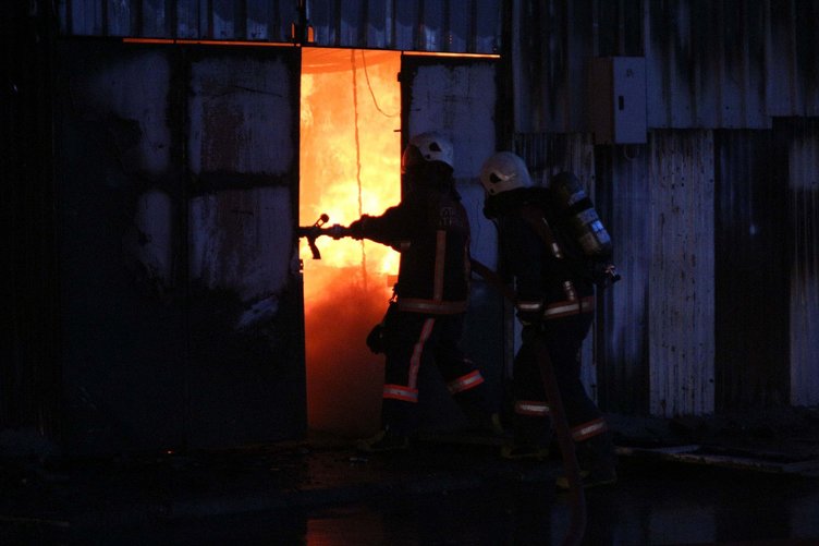 Son dakika: Sarıyer'de kurbanlık hayvanların bulunduğu barınakta yangın