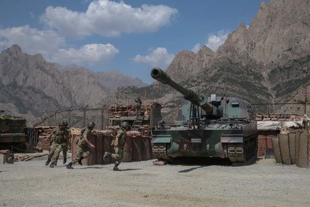 Mehmetçik'ten teröristlere Eren Bülbül yazılı mermi