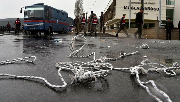 İşte hain suikast timinin o gece işlediği suçlar