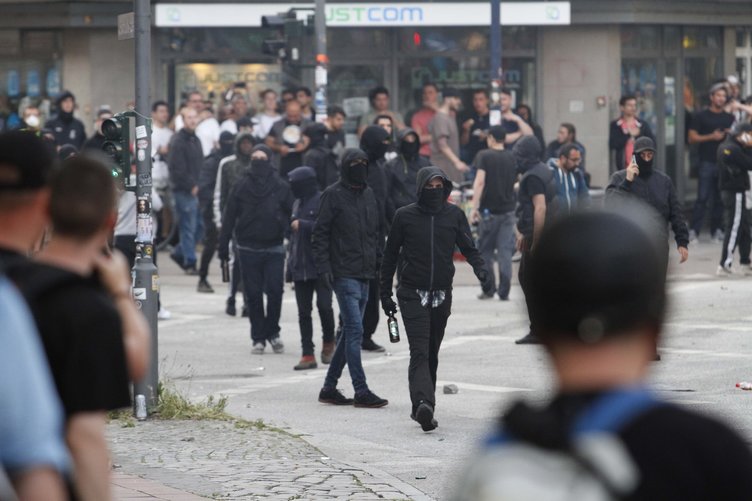 Alman polisi bütün evlere operasyon düzenliyor!