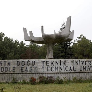 Türkiye'de zirvedeki üniversiteler açıklandı