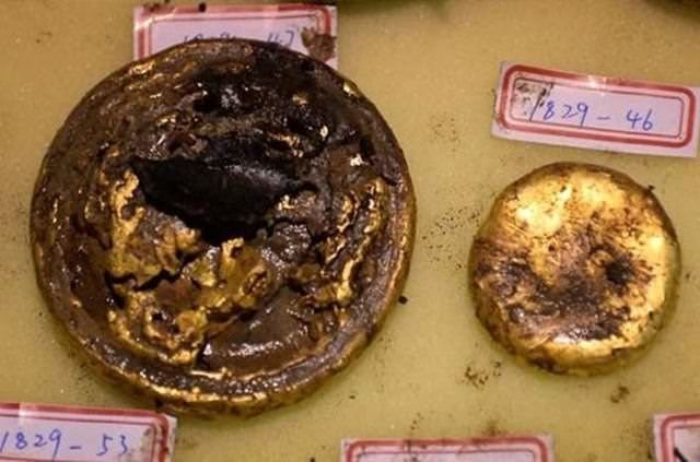 Mezarı açınca gözlerine inanamadılar