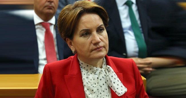 Meral Akşener MHP'den ihraç edildi