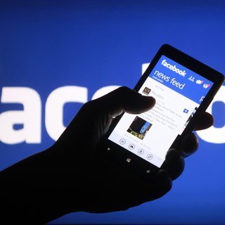Facebook, 2 milyar kullanıcıya ulaştı!
