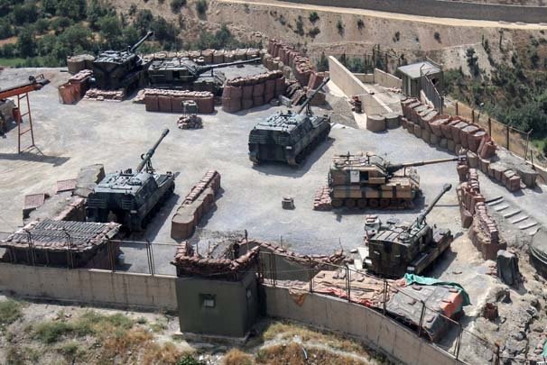 Mehmetçik'ten teröristlere Eren Bülbül yazılı mermi