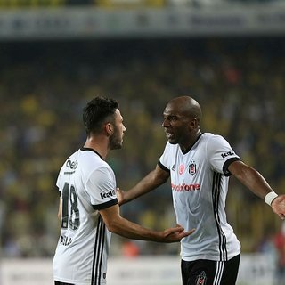 Beşiktaş soyunma odasında neler yaşandı? Tolgay ve Babel...