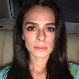 Özge Özpirinçci'den sosyal medya dersi