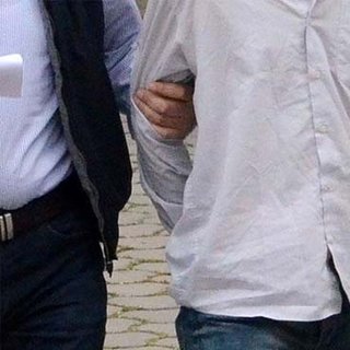 Balıkesir'de sosyal medyada terör propagandasına 2 gözaltı