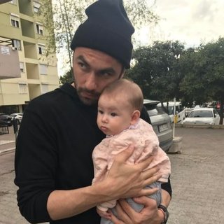 Minik Derin’e 1. yaş mesajı yağdı