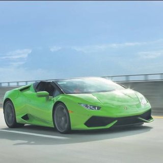 Lamborghini 2016 da gazladı