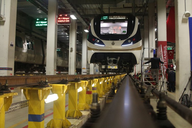 Hacıosman-Yenikapı metrosunda sürücüsüz araçlar raylarda