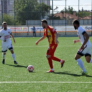 10 ki?i kalan Ümraniyespor, K?z?lcabölük'e elendi