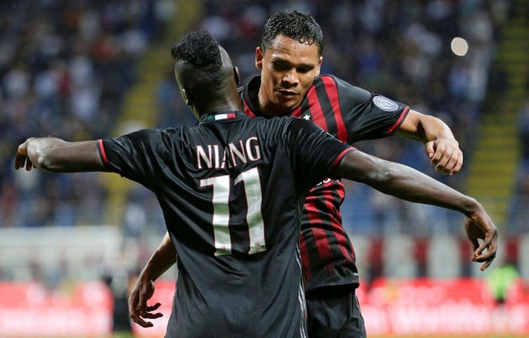 Kadro dışı kaldı, Fenerbahçe'ye geliyor