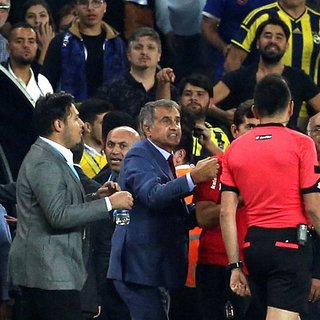 İşte Şenol Güneş'i bekleyen ceza!