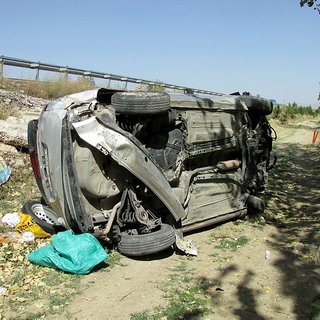 Otomobil takla attı: 4 yaralı