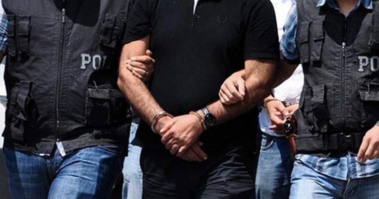 62 asker FETÖ'den tutuklandı
