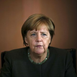 Hayrola Angela Merkel!