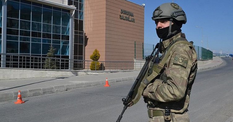 FETÖ'nün uyuyan hücresi hakim karşısına çıktı