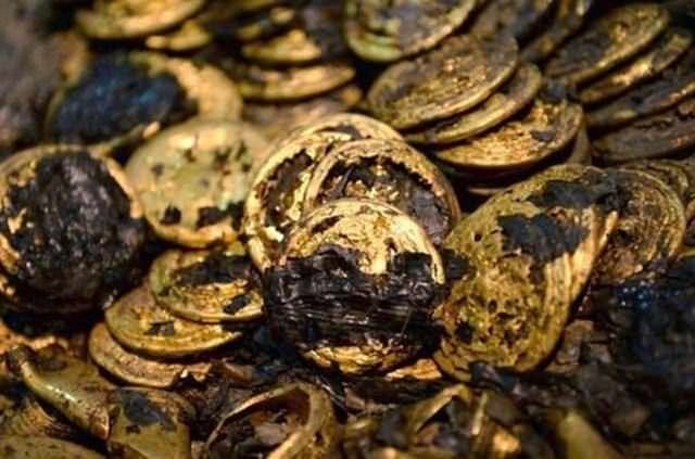 Mezarı açınca gözlerine inanamadılar