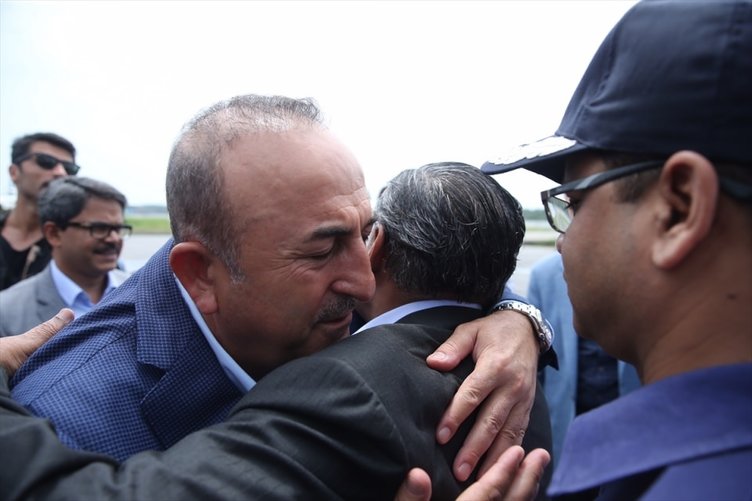 Emine Erdoğan Arakanlı Müslümanlar için Bangladeş’te