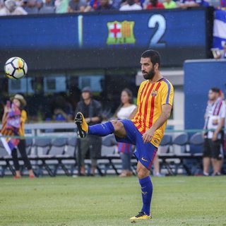 Arda Turan ile görüşmeler başladı