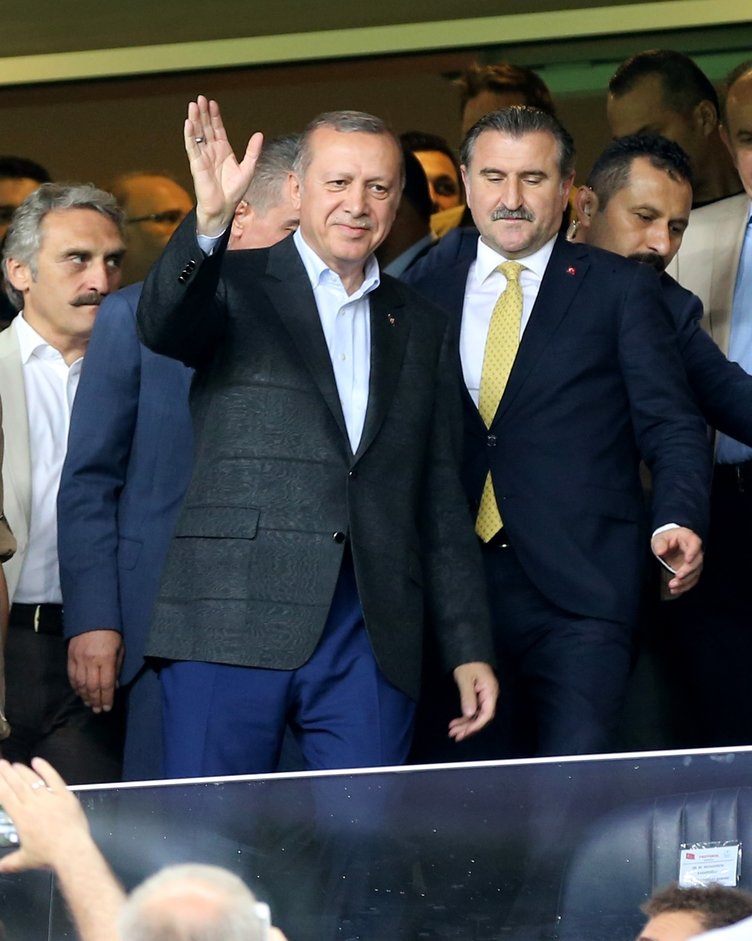 Cumhurbaşkanı Erdoğan Fenerbahçe maçında