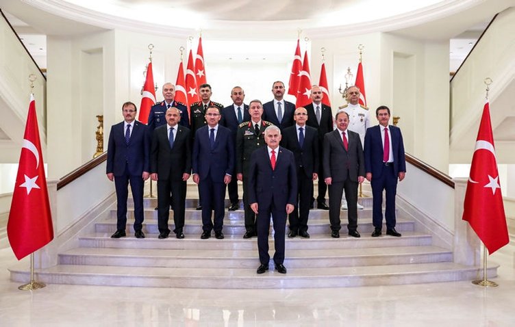 İşte yeni YAŞ kararları!