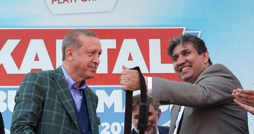 Cumhurbaşkanı Erdoğan'ın Kartal buluşma etkinliğinde renkli kareler