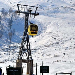 Hindistan'da teleferik düştü: 7 ölü!
