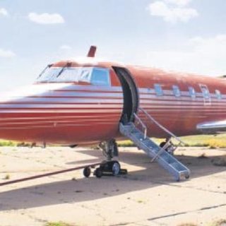 Elvis’in uçağına 430 bin $