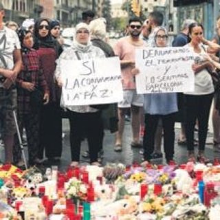 İspanya’daki Müslümanlardan kınama