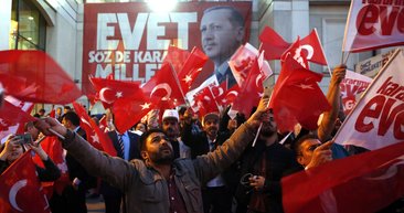 Yurtta 'Evet' coşkusu