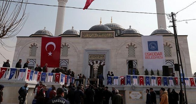 Ömer Öztürk Camisi törenle ibadete açıldı