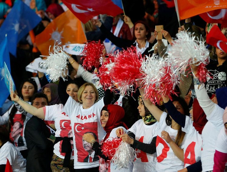 İşte tarihi kongreden görüntüler!