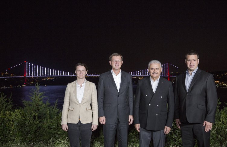 Başbakan Yıldırım, 3 lider ile çalışma yemeğinde bir araya geldi