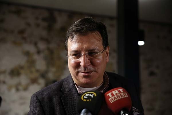 Başbakan'ın sanatçılardan tek isteği oldu