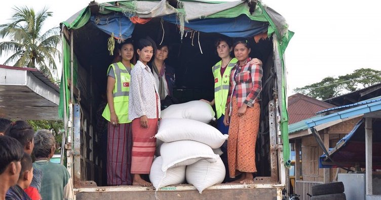 Türkiye'den Arakan'a büyük yardım!