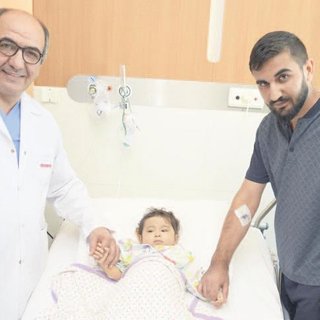 Kızına ciğerini veren babanın çifte bayramı