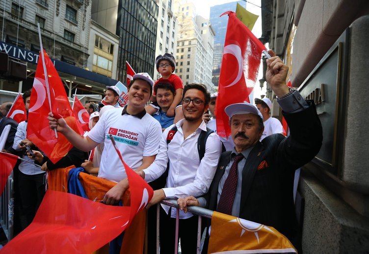 ABD'de Cumhurbaşkanı Erdoğan'a sevgi seli!