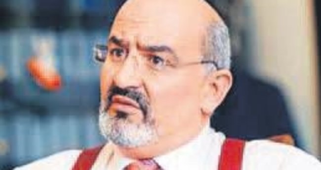 Kaçak hainlerin unvanları da alındı