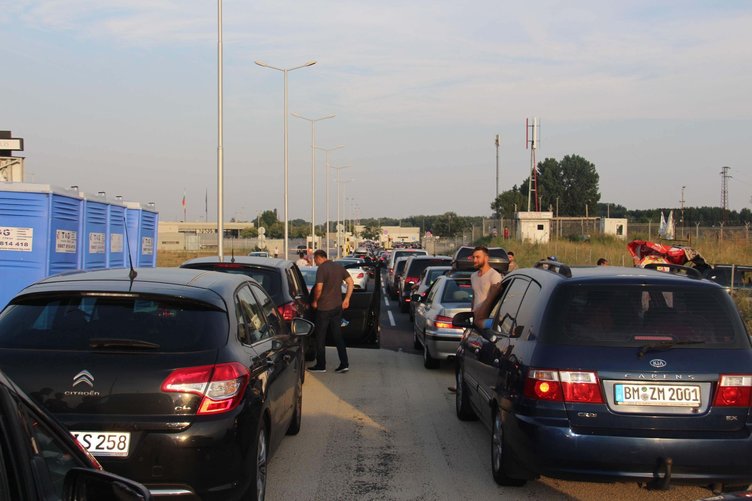 Gurbetçilerden Türkiye'ye rekor giriş