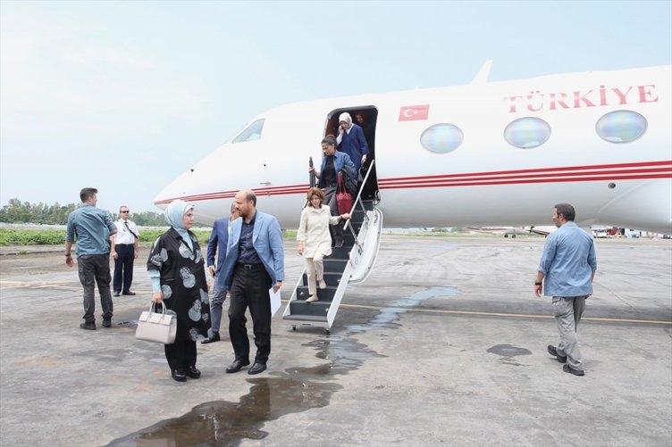 Emine Erdoğan Arakanlı Müslümanlar için Bangladeş’te