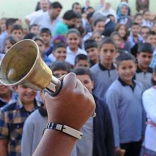 Yarın okula saat kaçta gidilecek? - 18 Eylül Pazartesi ilk ders saat kaçta başlıyor?