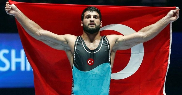 Cumhurbaşkanımızın tebrik etmesi beni çok sevindirdi